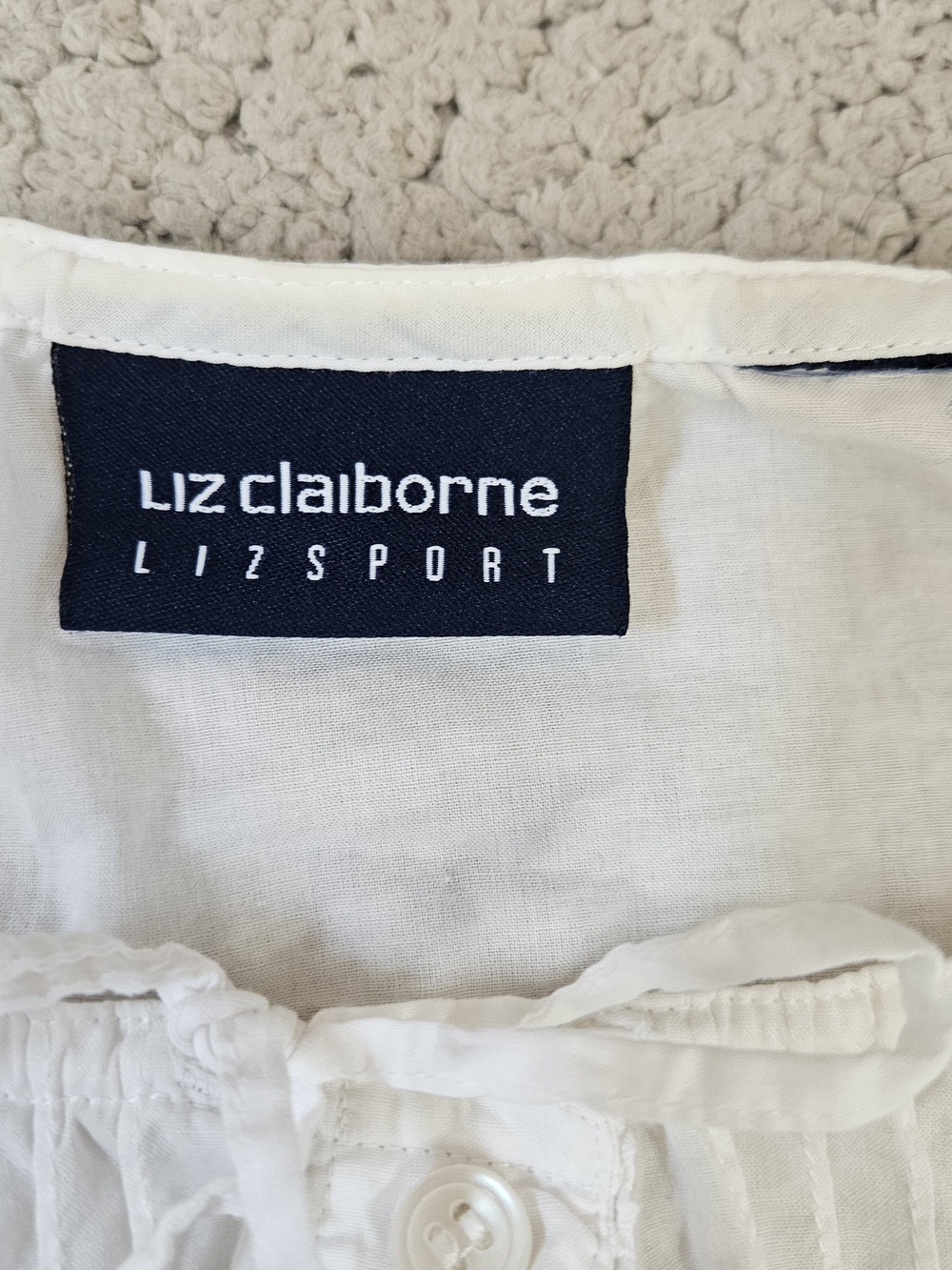 Liz Claiborne 2-Piece Set – Embroidered Blouse and Cropped Pants Size 8 - Picture 10 of 13